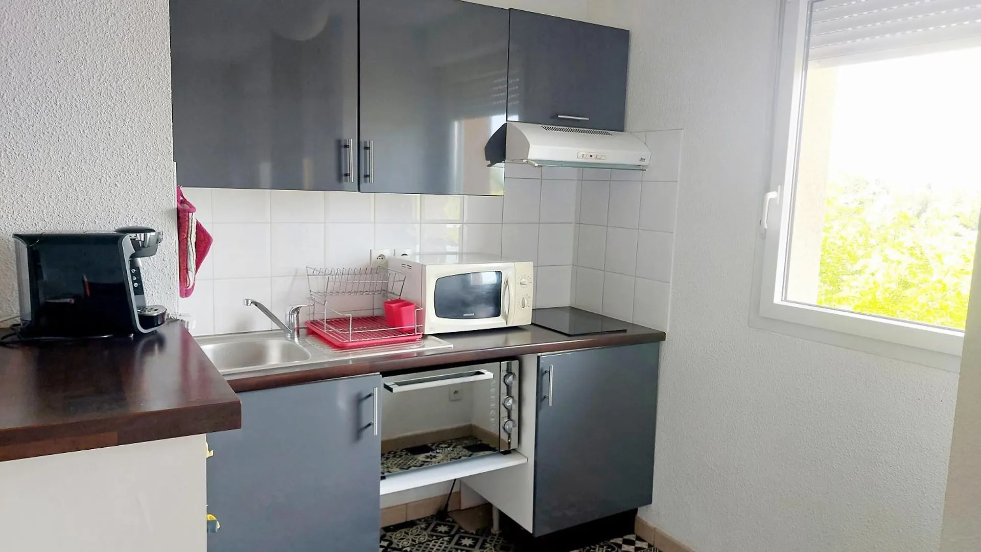 Le Montauriol - Logement Avec Terrasse - Piscine -Tennis - Place De Parking Privee Apartment Montauban